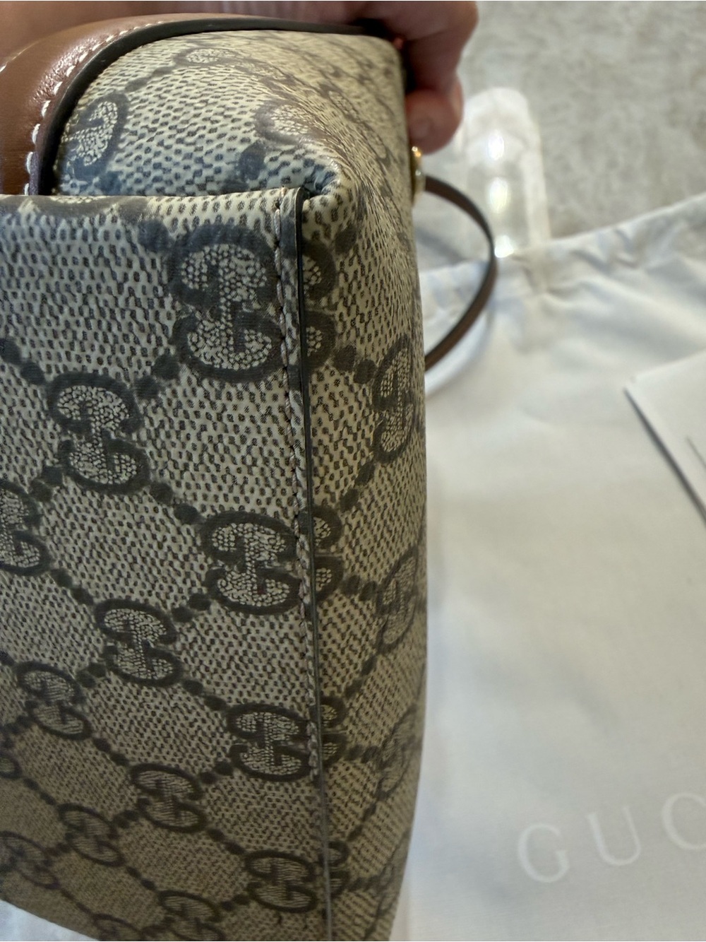 Gucci Nano Bucket Bag GG Supreme Crossbody - Picture 10 of 14